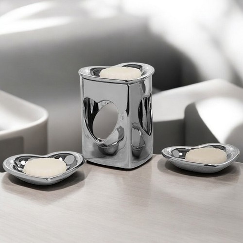Silver chrome finish heart - chrome,